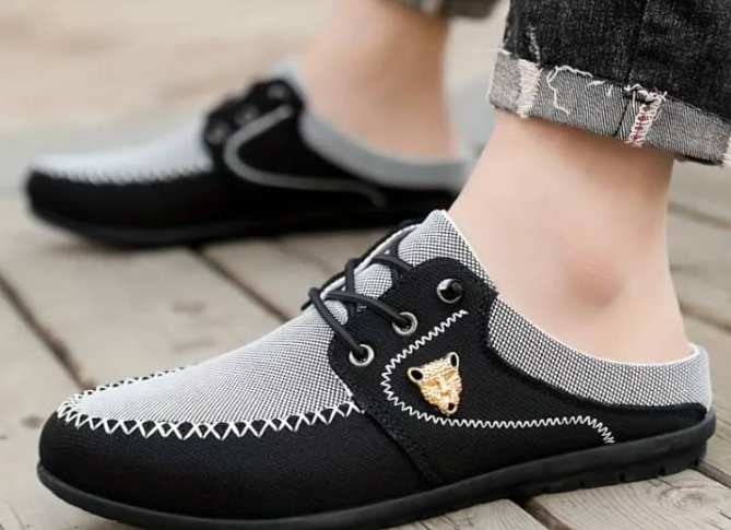 Crafted Suede half-cut shoe