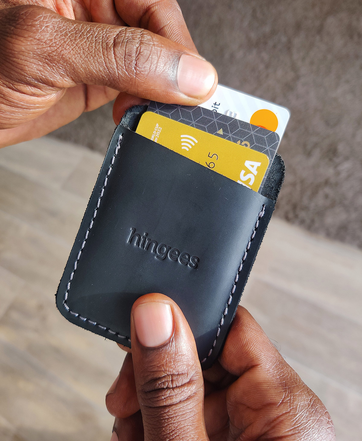 Minimalist Cardholder – Black