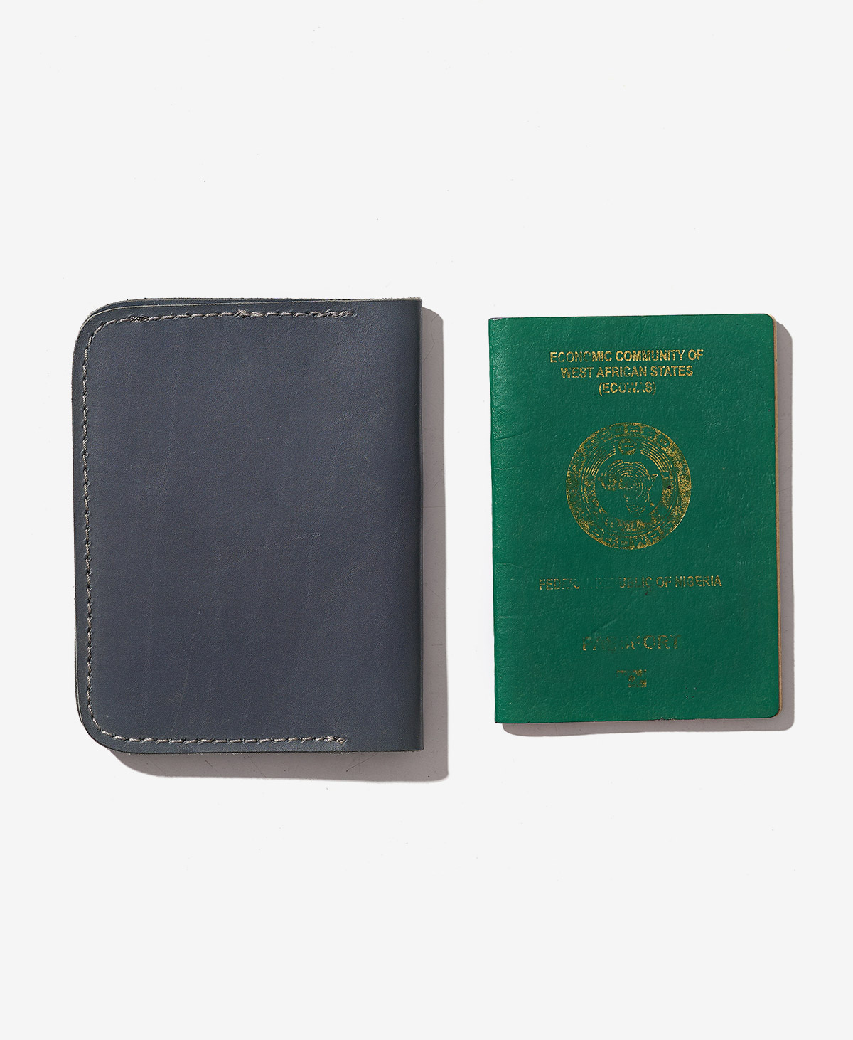 Leather Passport Holder – Navy