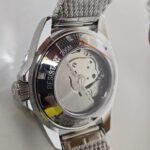 Invicta 47720 Men’s Pro Diver Automatic Black Dial Mesh Bracelet Watch