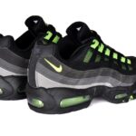 Nike Air Max Plus TN Black green hook sneakers for men