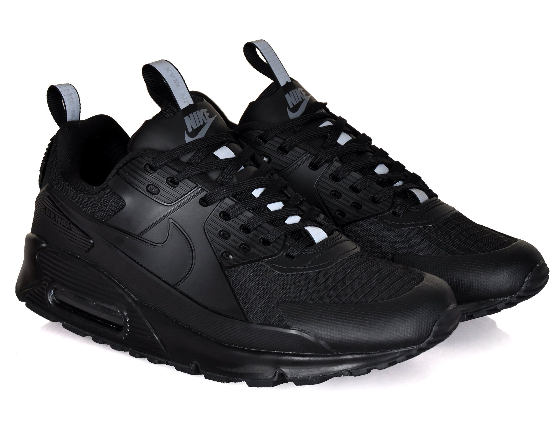 Nike Air Max 90 Drift trainers in Black Shoes