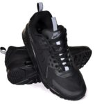 Nike Air Max 90 Drift trainers in Black Shoes