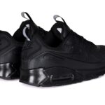 Nike Air Max 90 Drift trainers in Black Shoes