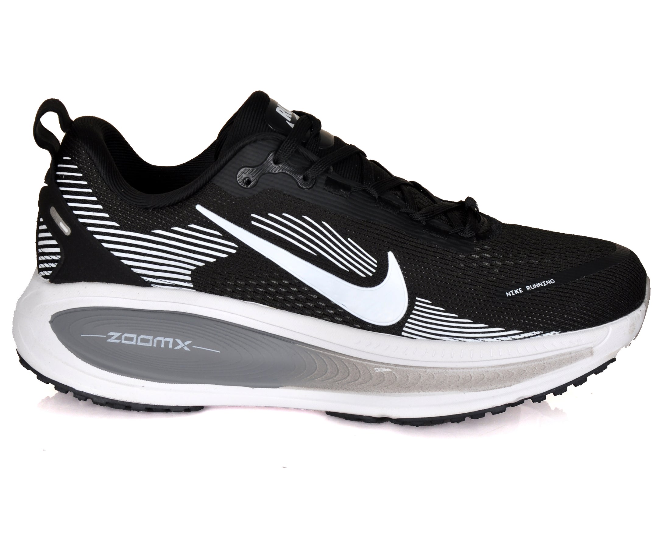 Nike Vomero 18 Sneakers