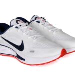 Journey Run Nike White Sneakers