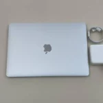 2017 APPLE MACBOOK PRO