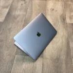2020 APPLE MACBOOK PRO M1