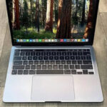 2020 APPLE MACBOOK PRO M1