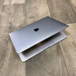 2020 APPLE MACBOOK PRO M1
