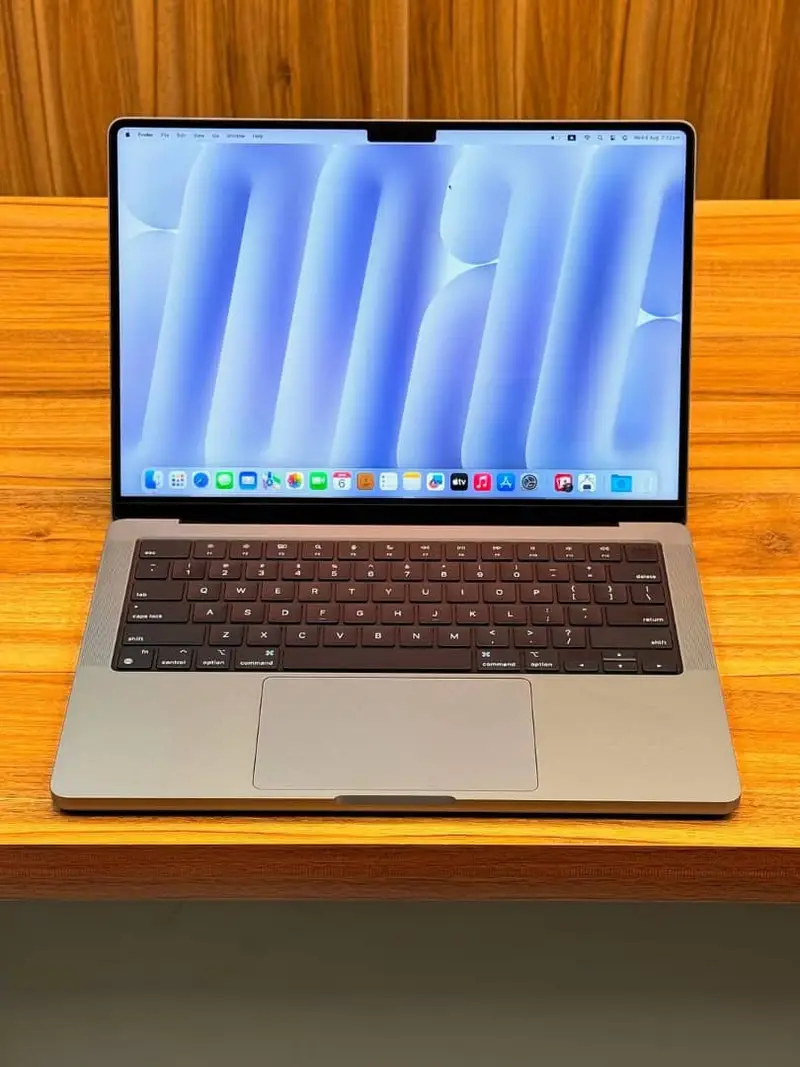 PRO 2021 APPLE MACBOOK PRO M1 PRO