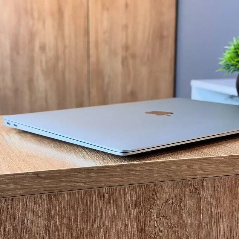 APPLE MACBOOK AIR 2020 M1
