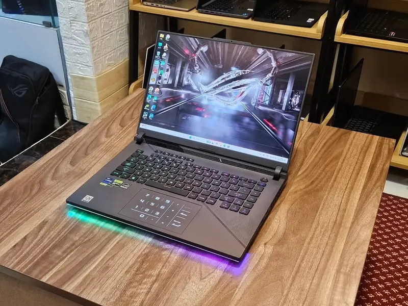 ASUS ROG STRIX G16