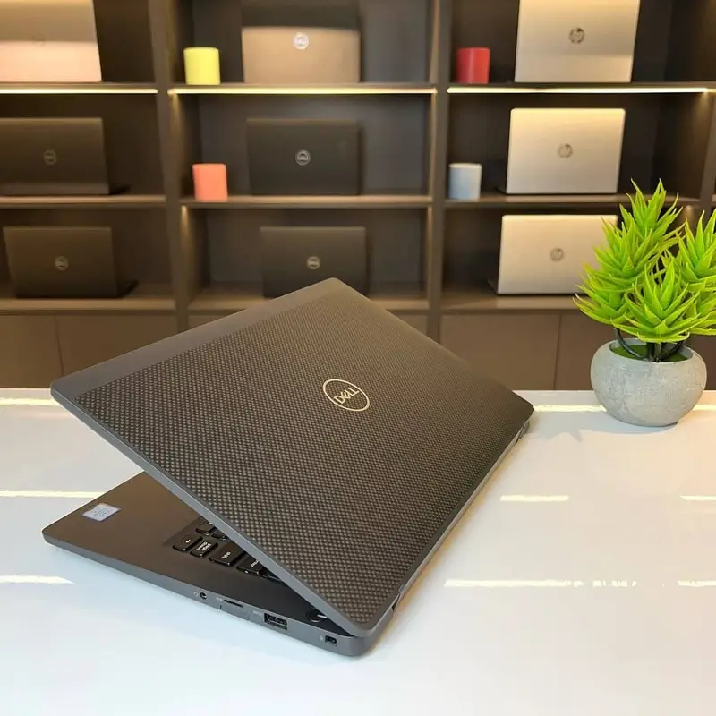DELL LATITUDE 7400