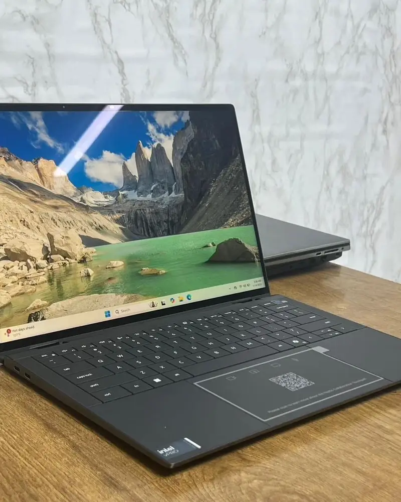 DELL LATITUDE 9450 2-IN-1(Open Box)