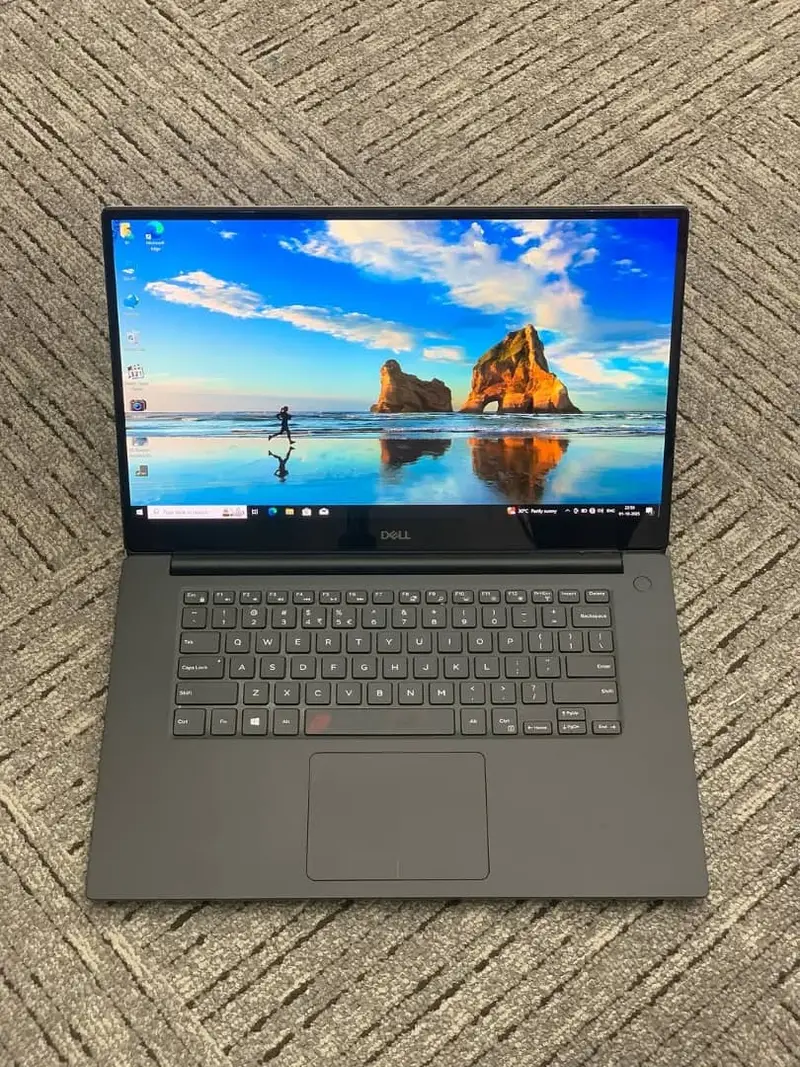 DELL PRECISION 5540 MOBILE WORKSTATION