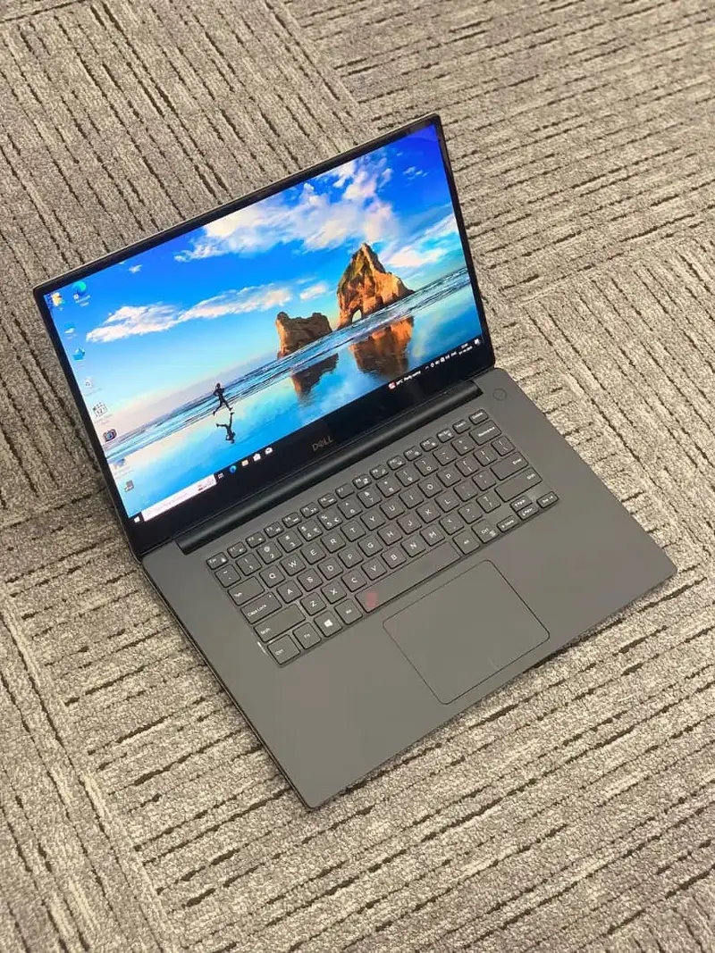 DELL PRECISION 5540 MOBILE WORKSTATION