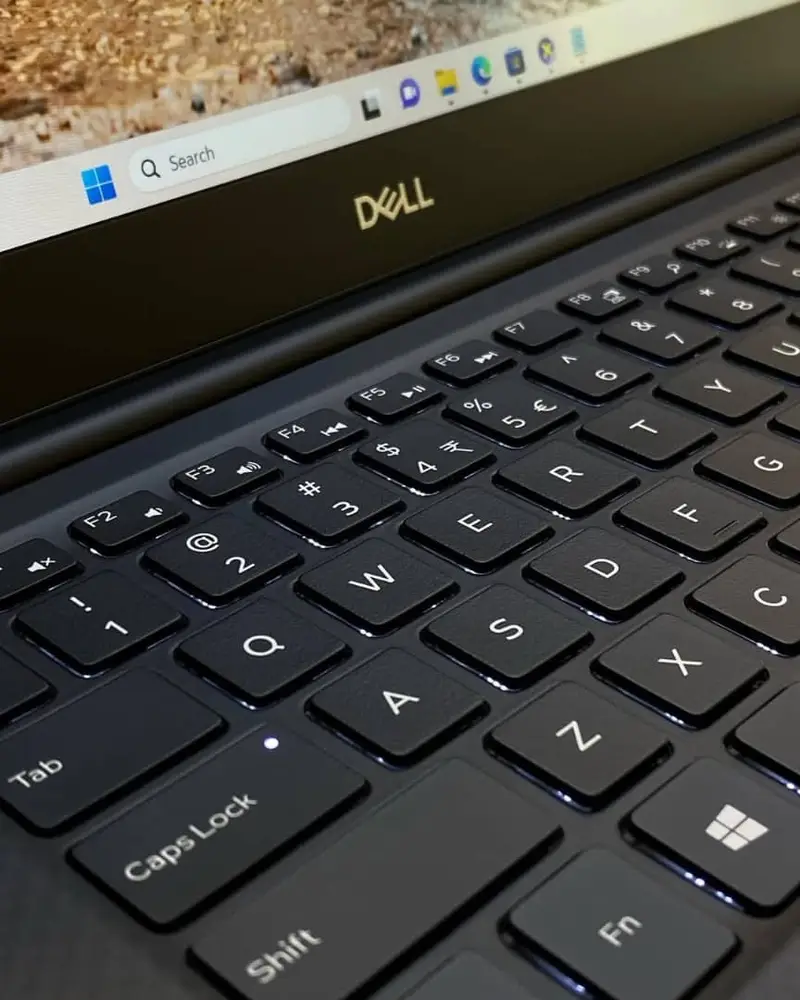 DELL XPS 15 7590 MOBILE WORKSTATION