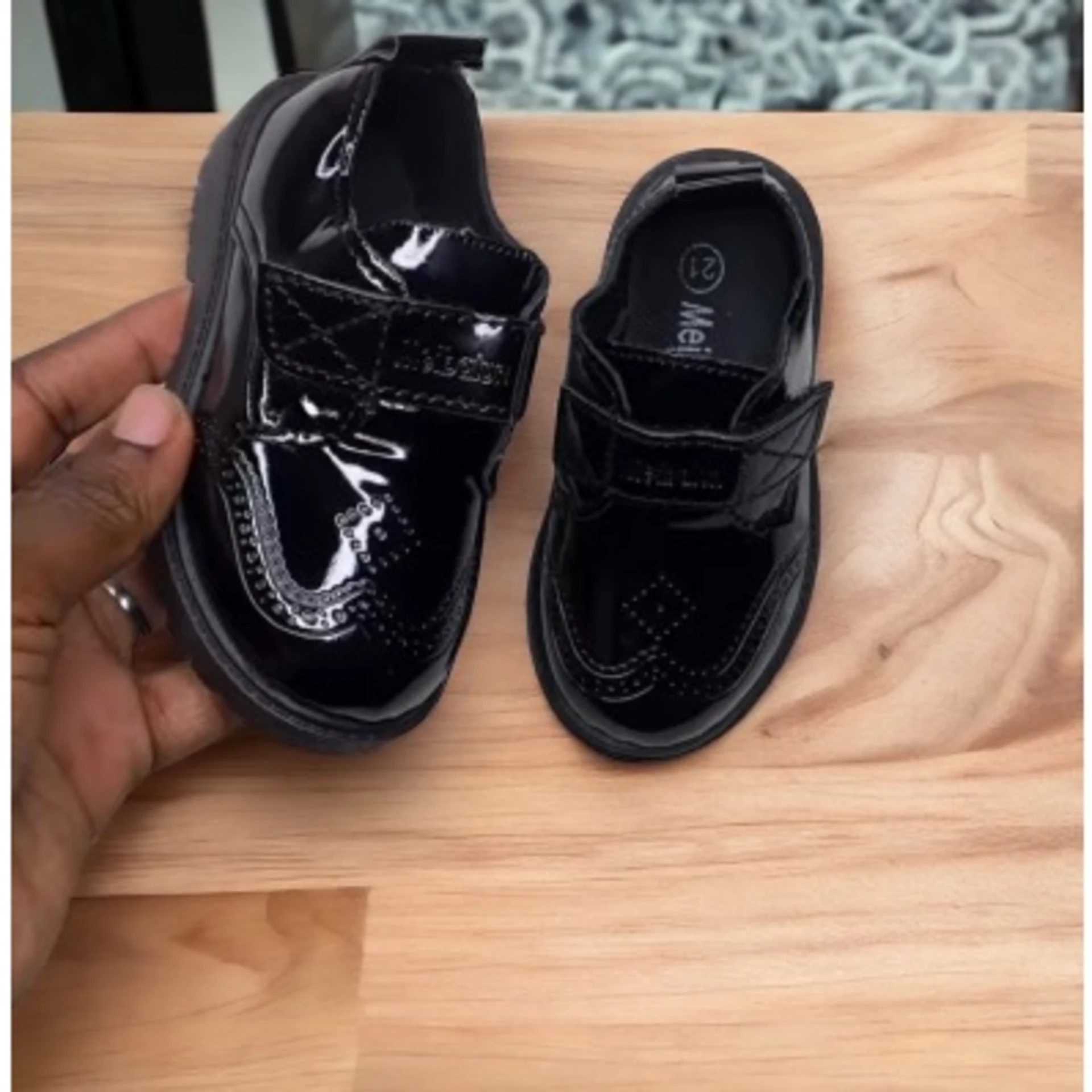 Glossy Classy Boy Shoe