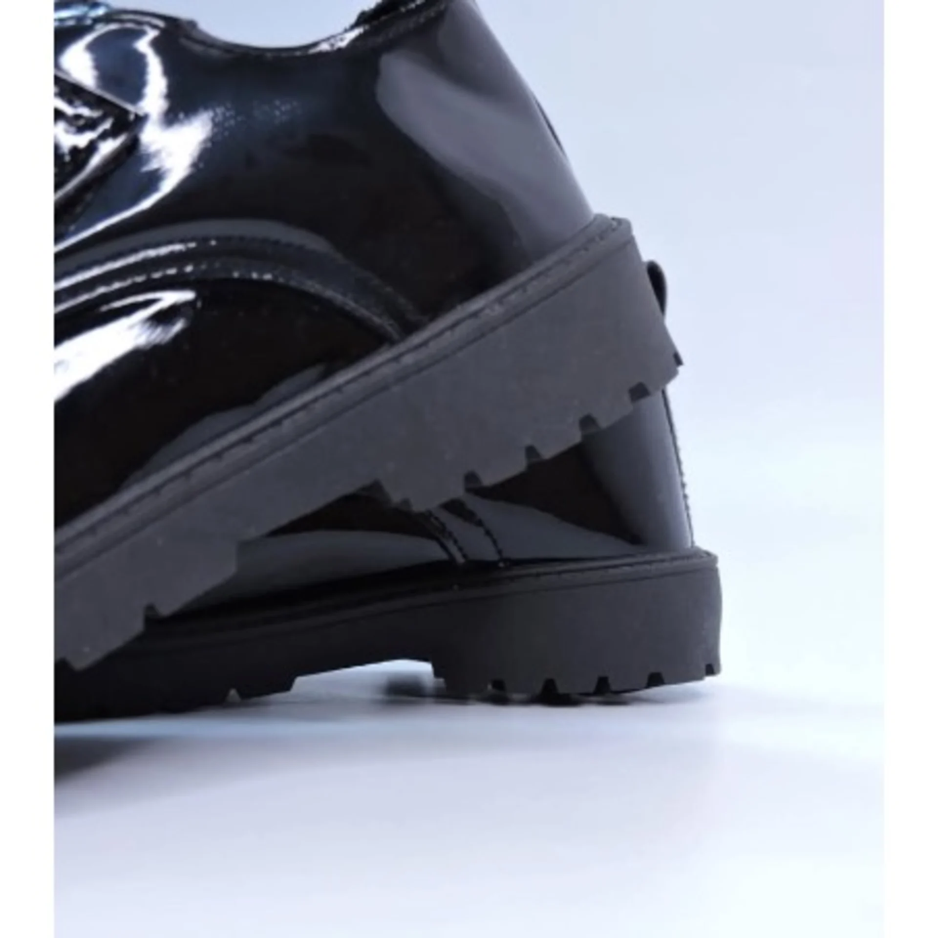 Glossy Classy Boy Shoe