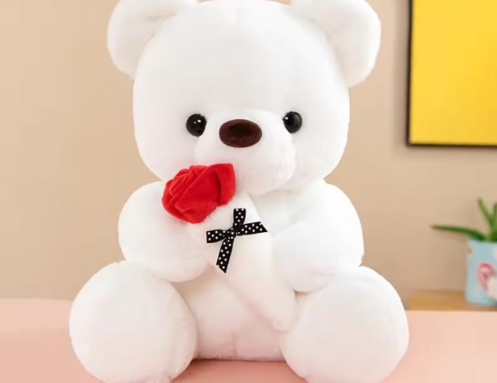 1pc Charming Trio of Teddy Bears with Roses
