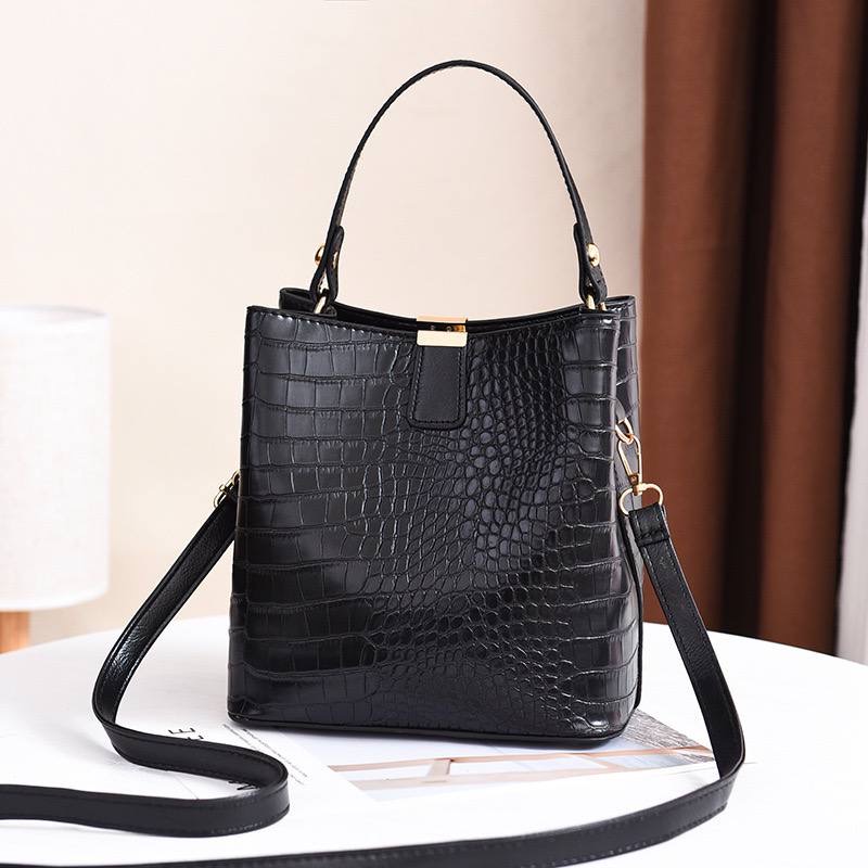 MIDI Size Croc SkinBag