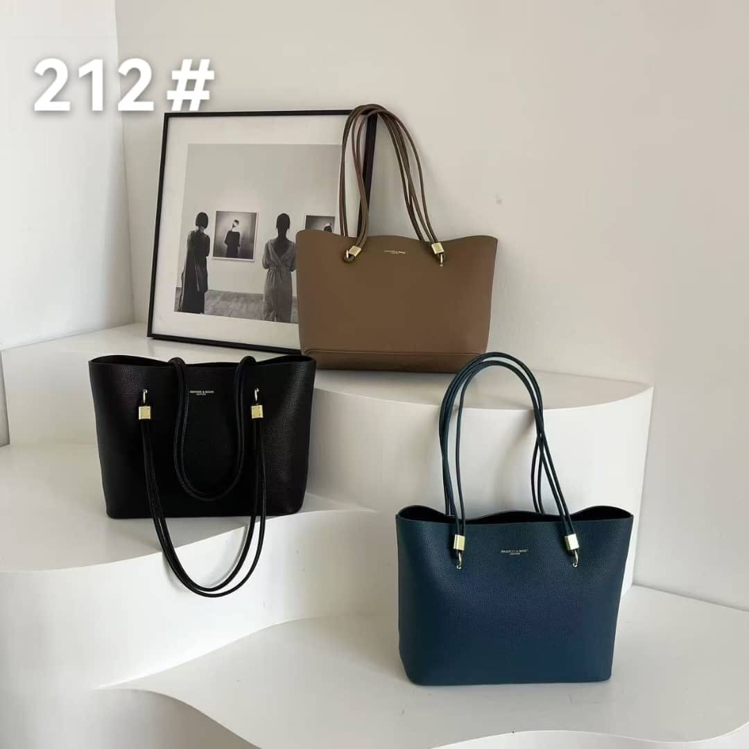 Big Leather Rote Bag