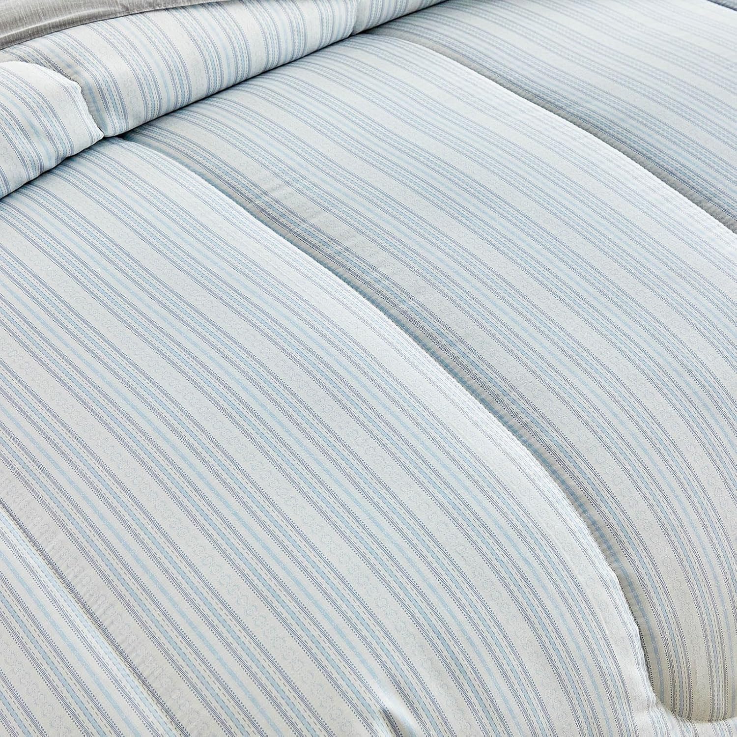 Joyreap 3pcs Cotton Comforter Set Queen, Light Blue Stripes Stylish Design, Soft Cozy Lightweight Bedding Comforter Set for All Seasons- 88×88 inches