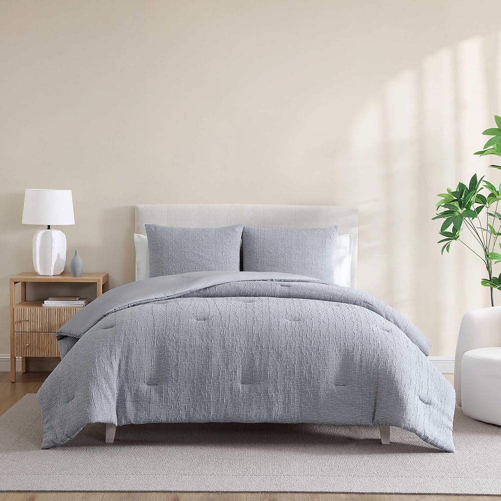 Nautica – Twin Comforter Set, Textured Chambray Bedding with Matching Sham, Medium-Weight for Year Round Use, Dorm Essentials, Oek-Tex Certified (Nautical Stitch Grey)