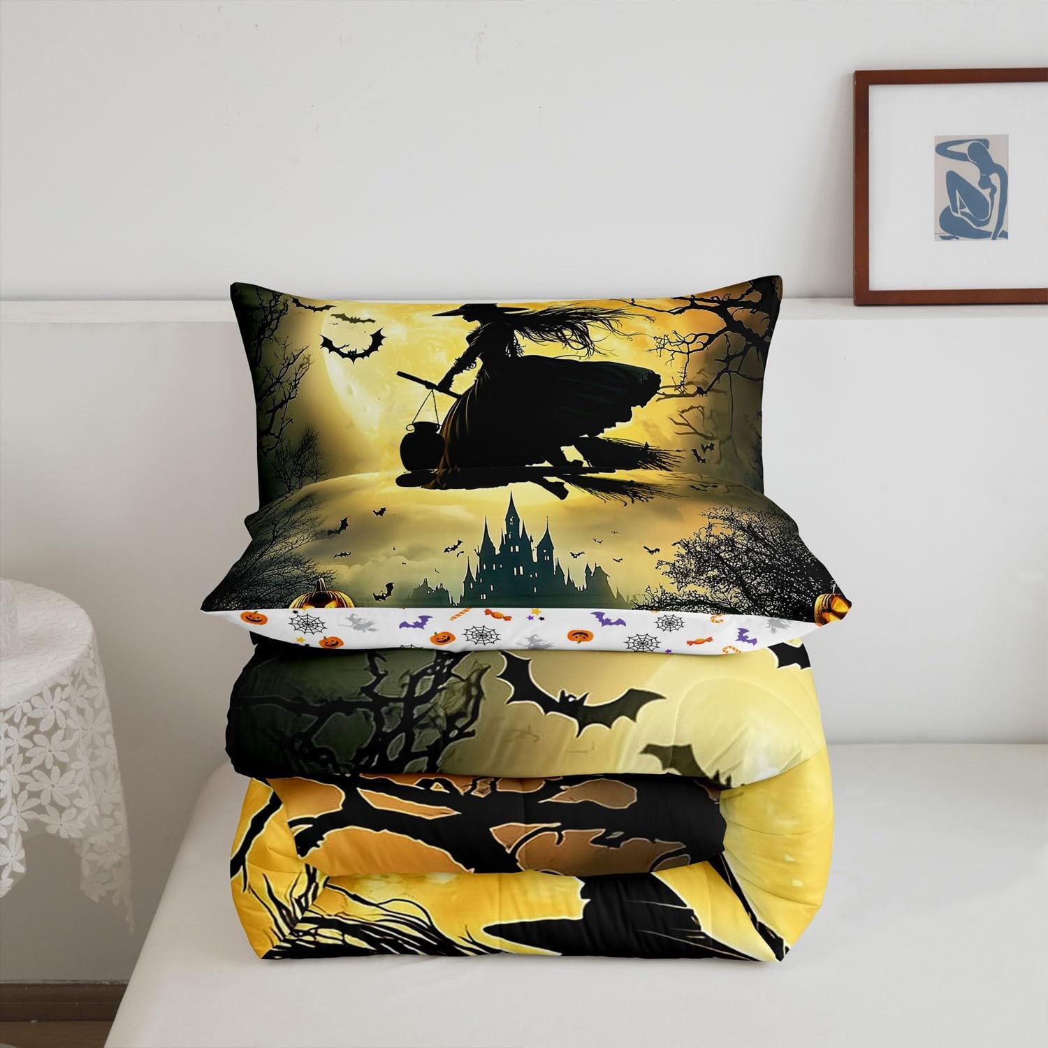 Erosebridal Girls Witch Bedding Set, Halloween Pumpkin Comforter Set Queen Size, Gothic Spooky Bat Duvet Insert Castle Terror Theme Bedding Comforter Sets for Kids Boys Teens Adult Bedroom