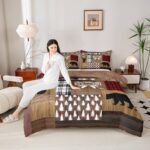 Retro Cabin Comforter Set Rustic Adventure Bear Deer Bedding Set Hunting Wildlife Wild Animal Duvet Insert Plaid Lodge Farmhouse Down Comforter Western Country Comforter + 2 Pillow Cases, Queen Size