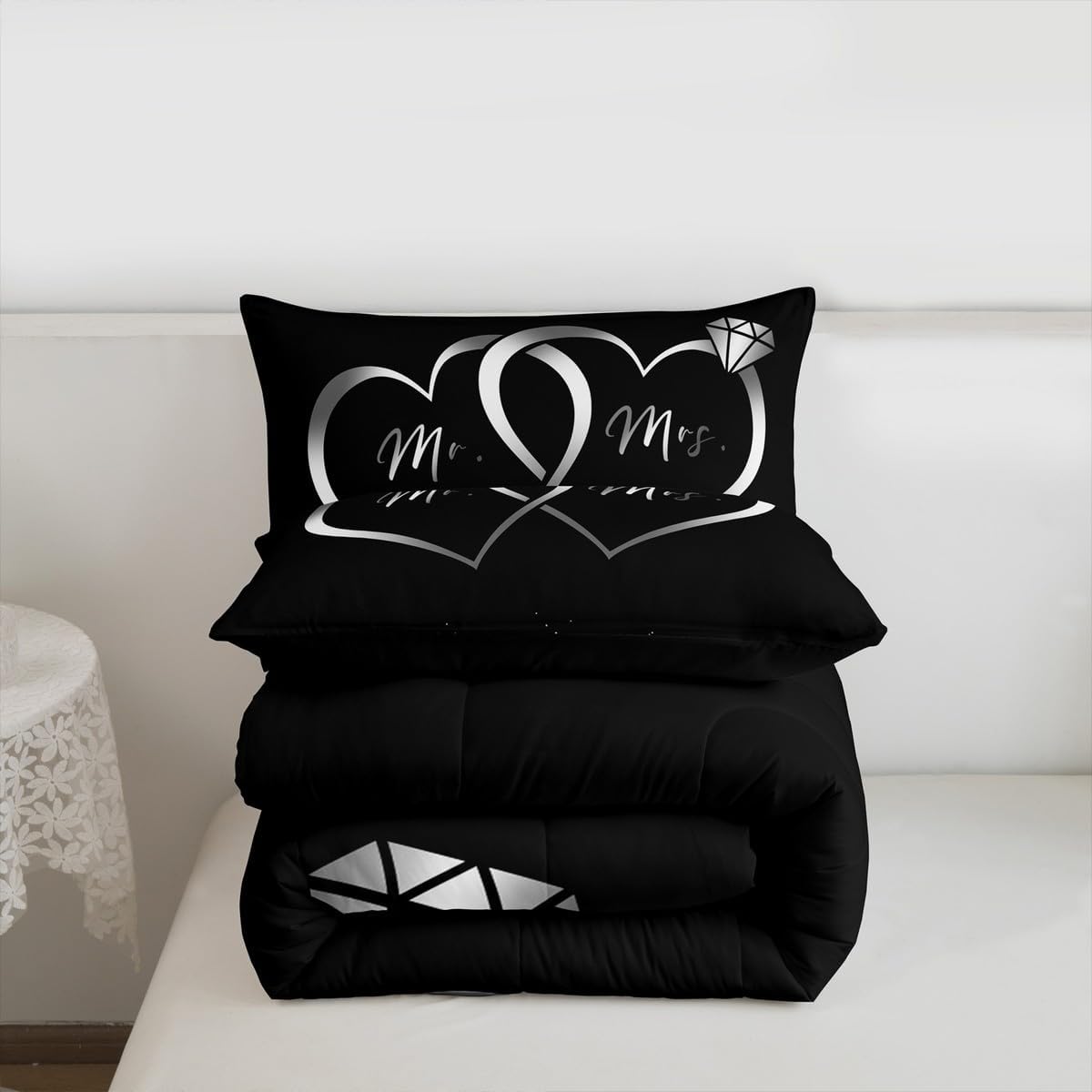 Erosebridal Mr and Mrs Comforter Set Queen Black Silver Valentines Day Bedding Set for Women Men,Wedding Bed Set Newly Engaged Wed Gifts for The Couple Bedroom Decor Glitter Love Heart Quilt 3Pcs