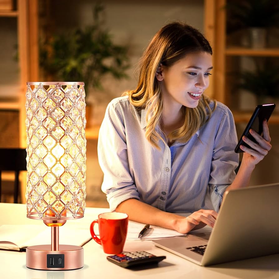 Hong-in Crystal Table Lamp – 3-Way Dimmable Touch Control, Rose Gold Bedside Lamp with USB C and A Ports, Nightstand Light for Living Room, Bedroom, Home Office (Bulb Included)
